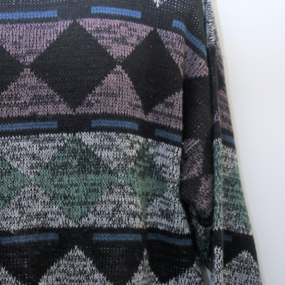 80's Vintage "PETER JON CLOTHING" Abstract Sweater - Picture 3 of 5